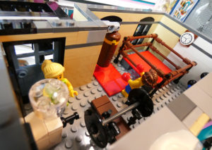 Review LEGO Downtown diner